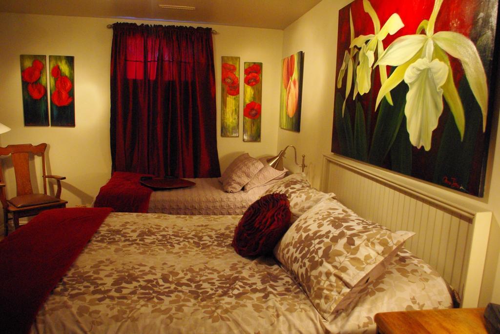 Atelier Galerie Anne Drouin Peinture & Pension Sainte-Julie Rum bild